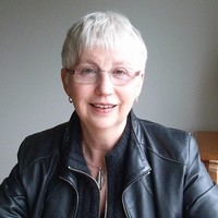 Elizabeth Kerr.jpg